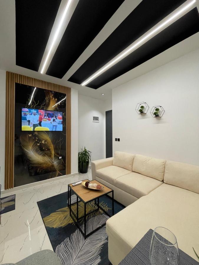 Sueno Apartments & Suites Tirana Exteriör bild