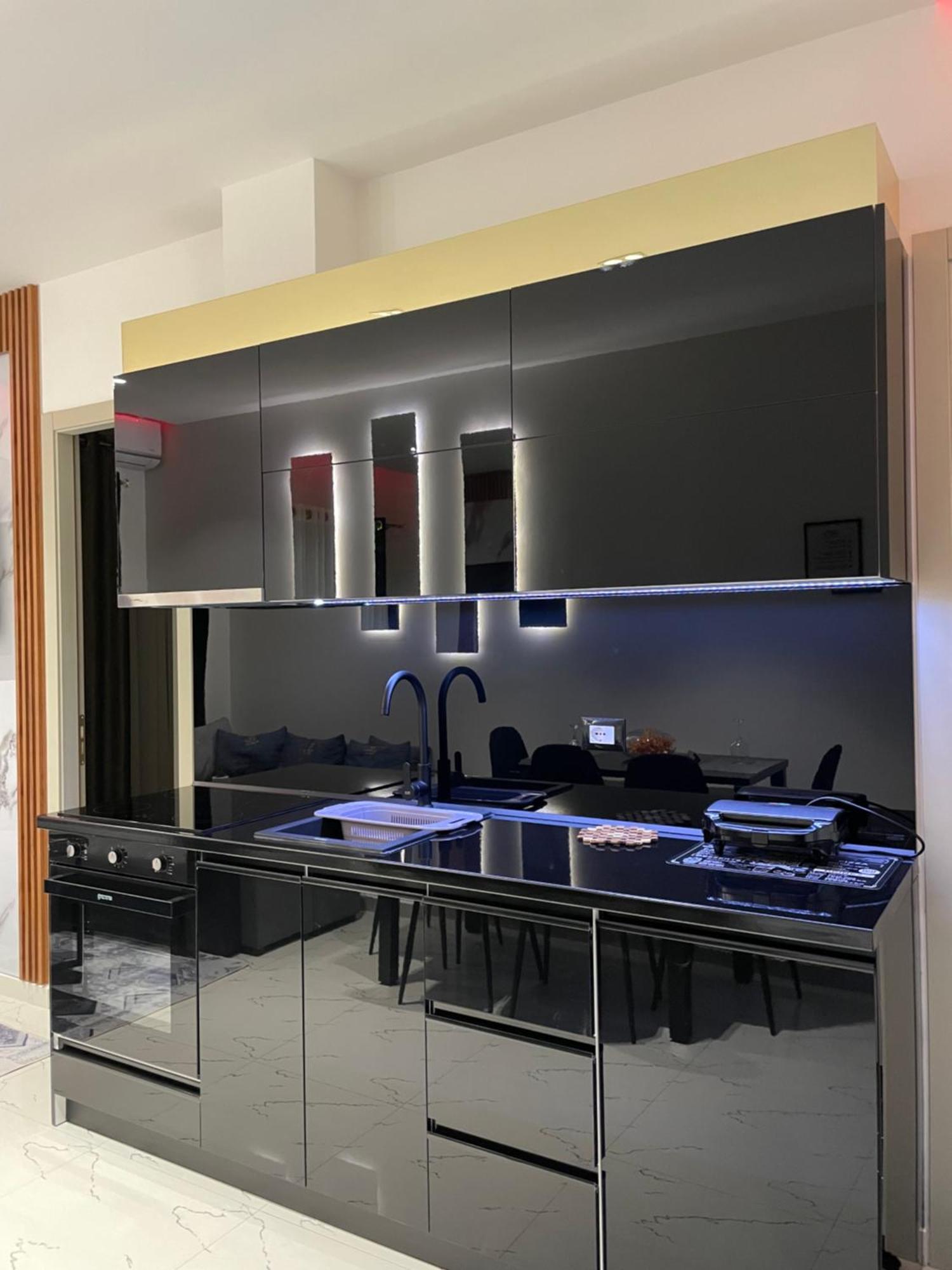 Sueno Apartments & Suites Tirana Exteriör bild